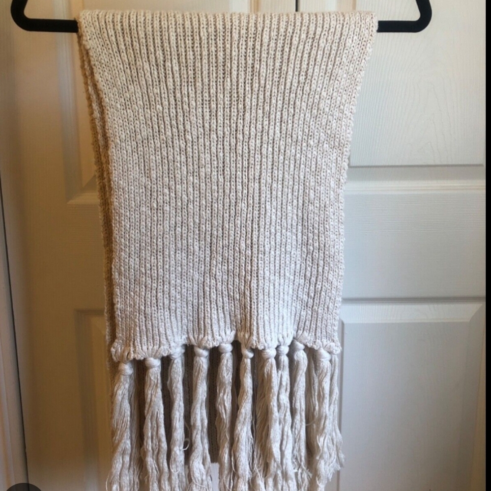 NWT Spell Taletha Knit Scarf